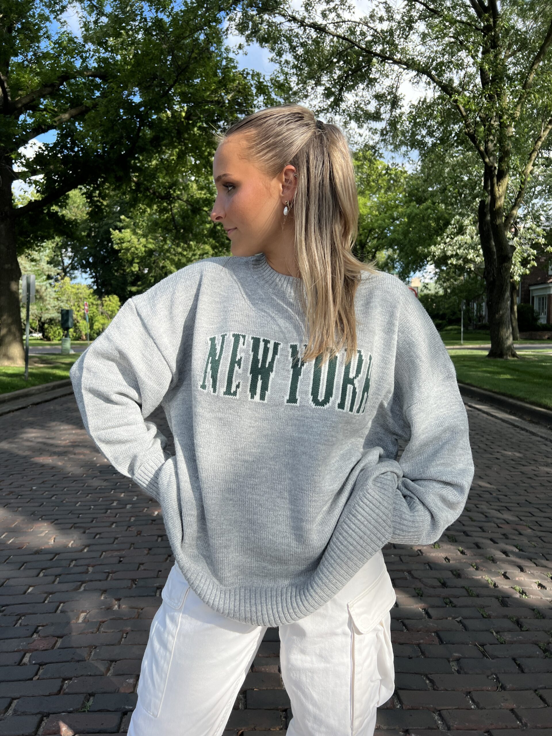 https://reciprocateboutique.com/wp-content/uploads/2023/08/NY-knitted-sweater-1-scaled.jpg